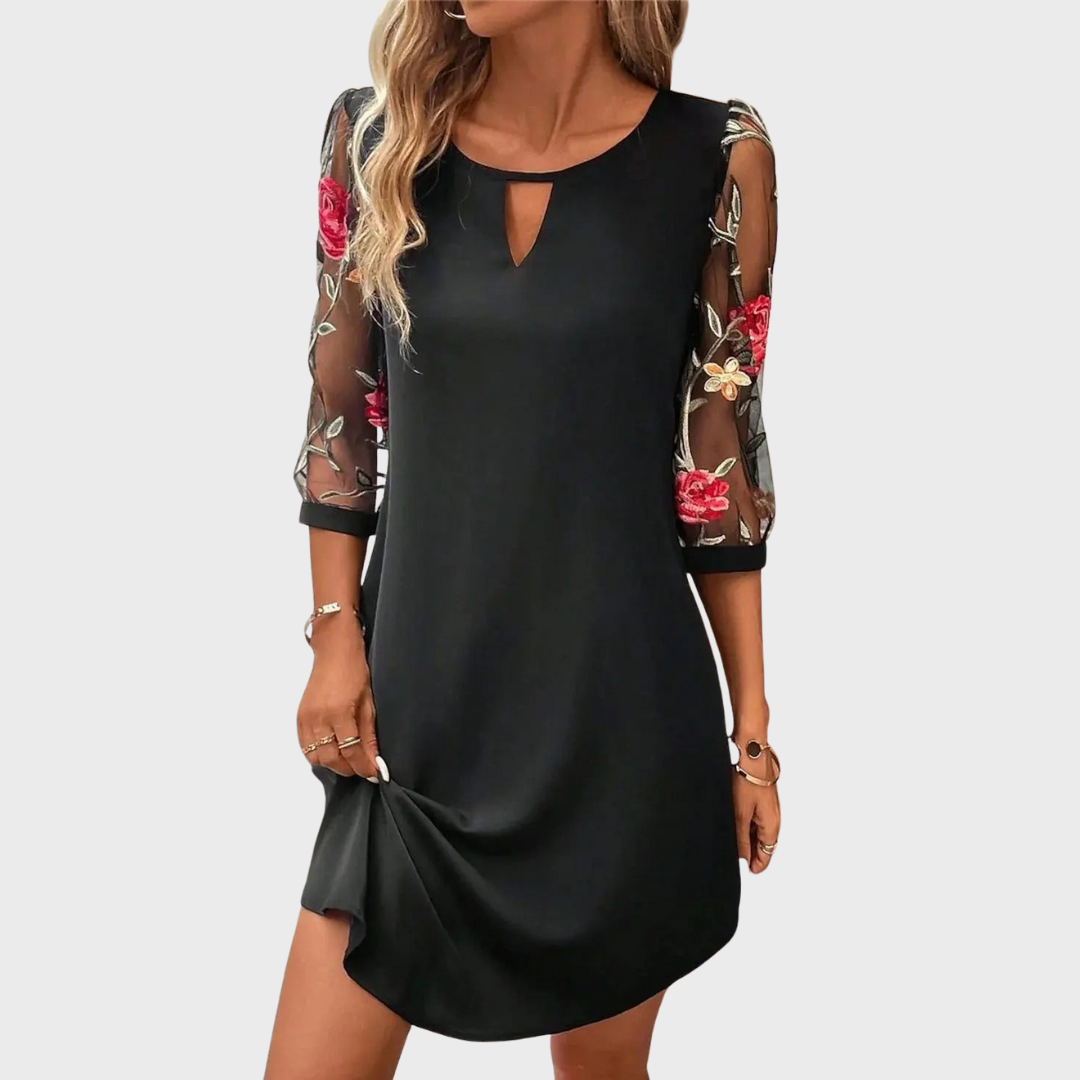 Cindy - Light and Elegant Summer Dress