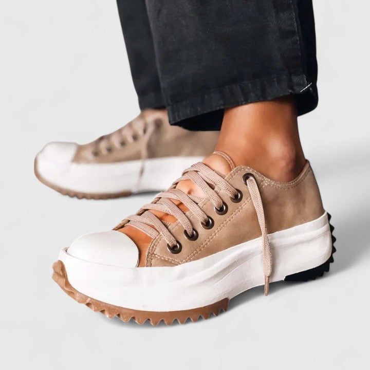 Lois - Comfortable Sneakers