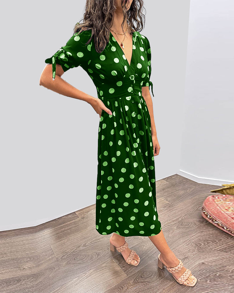 Rose - Polka dot dress with sweetheart neckline