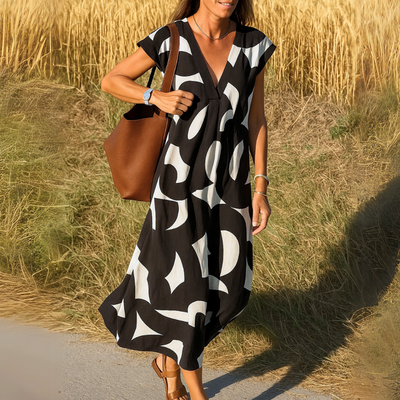 Laila - Flowing V-neck dress