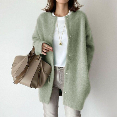 Gigi - Refined Layering Cardigan