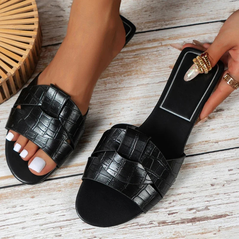 Comfortable Sandals - Women