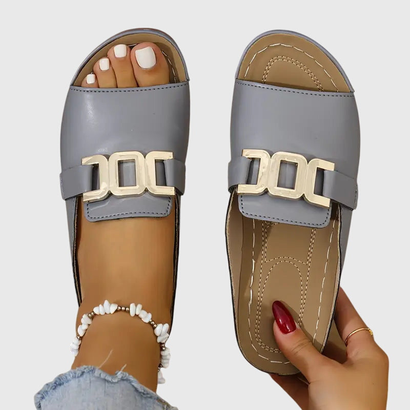 Gracie - Comfy Buckle Sandals