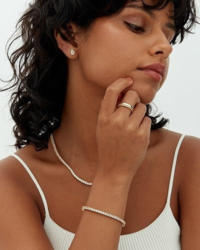 Sofie - Gold Moissanite Tennis Bracelet